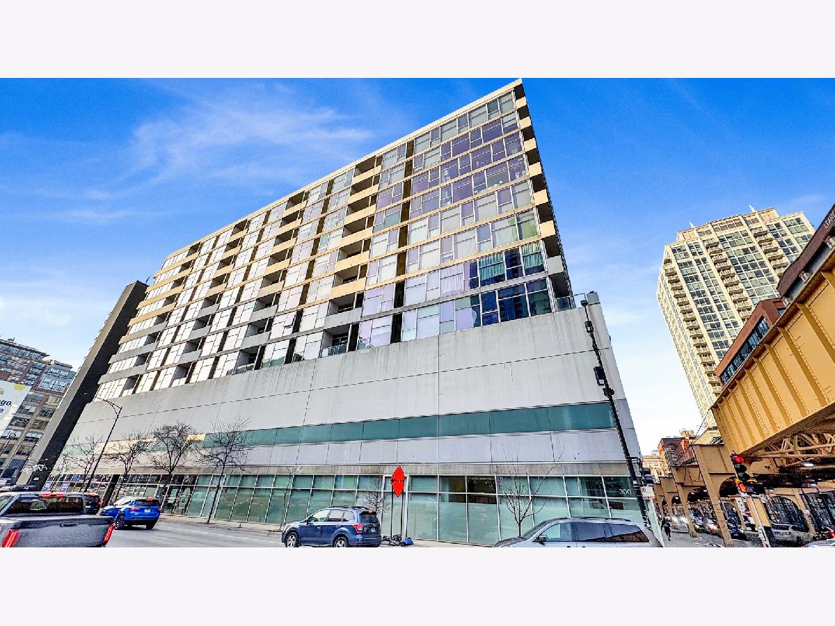  Rented Chicago Illinois, 630 Franklin