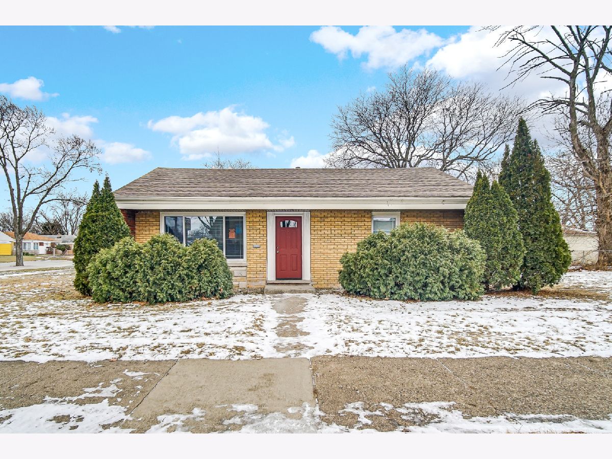  For Sale Calumet Park Illinois, 12500 Loomis Street