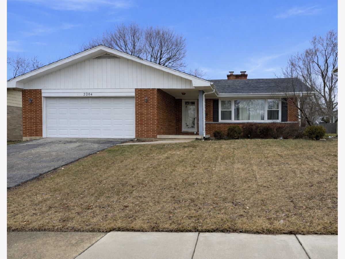  For Rent Waukegan Illinois, 2204 Edgewood