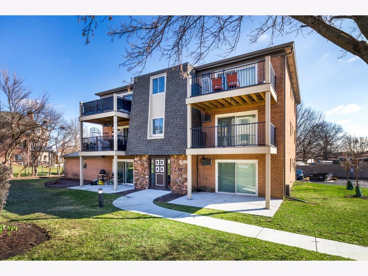  For Rent Westmont Illinois, 604 65th