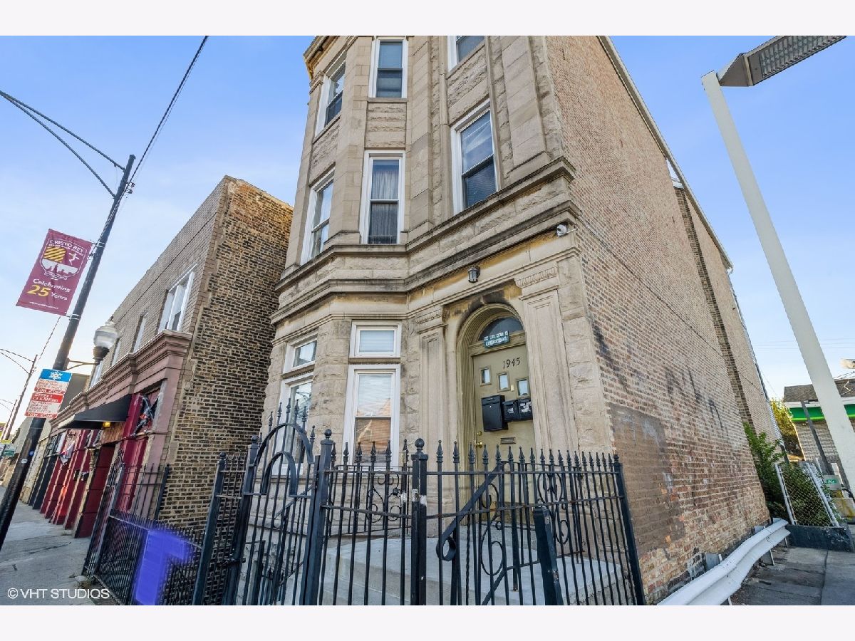 Condos & Townhomes & Homes For Rent Pilsen Chicago Illinois, 1945 Cermak