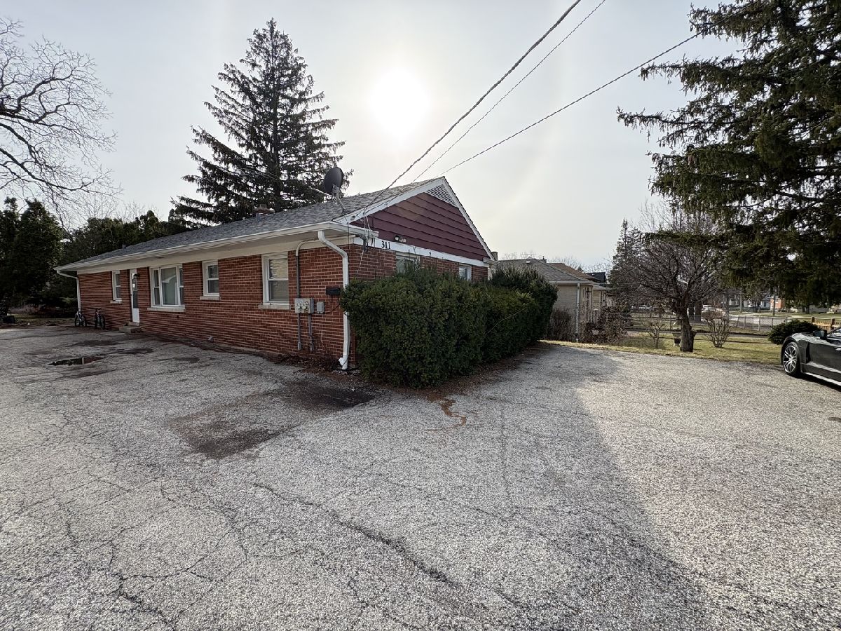  For Rent Highwood Illinois, 311 Prairie