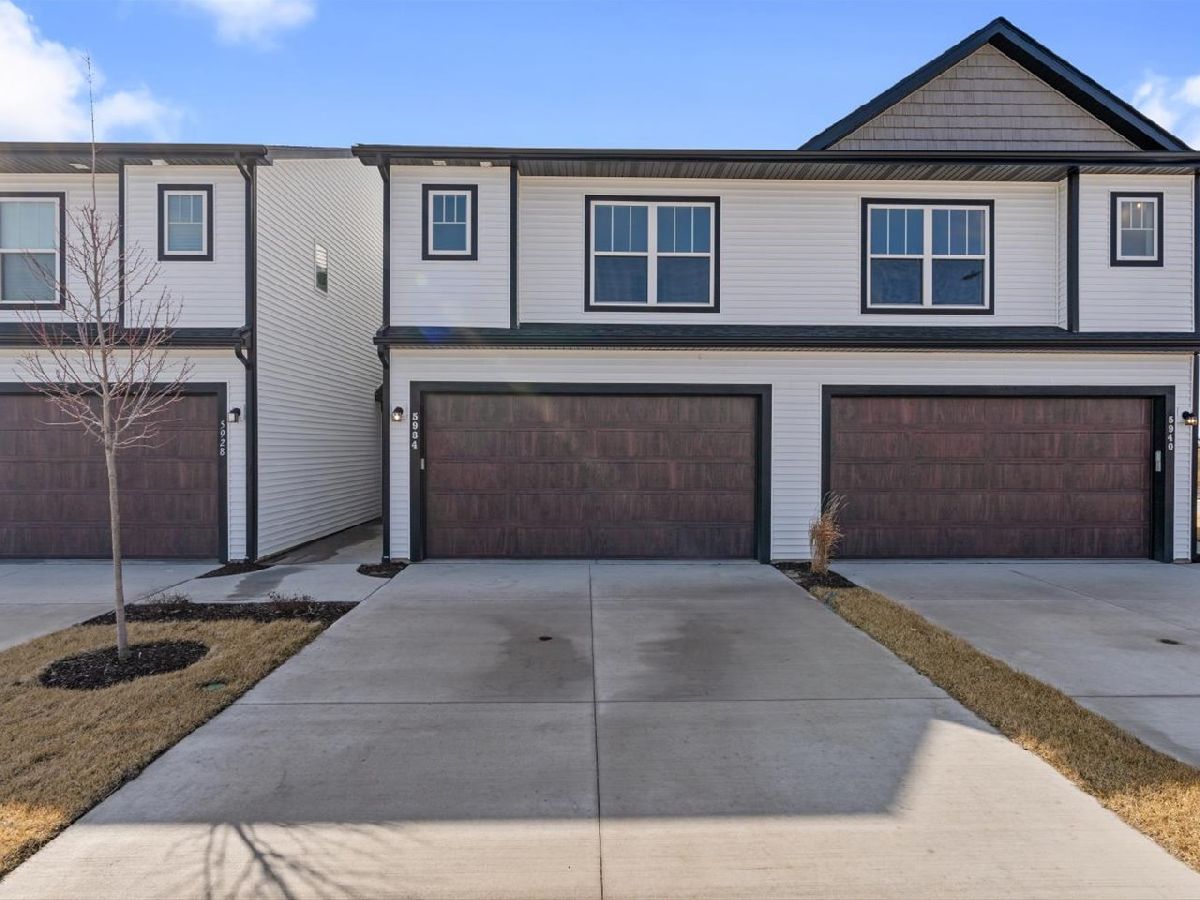  For Rent Bettendorf Iowa, 5934 Butterfield