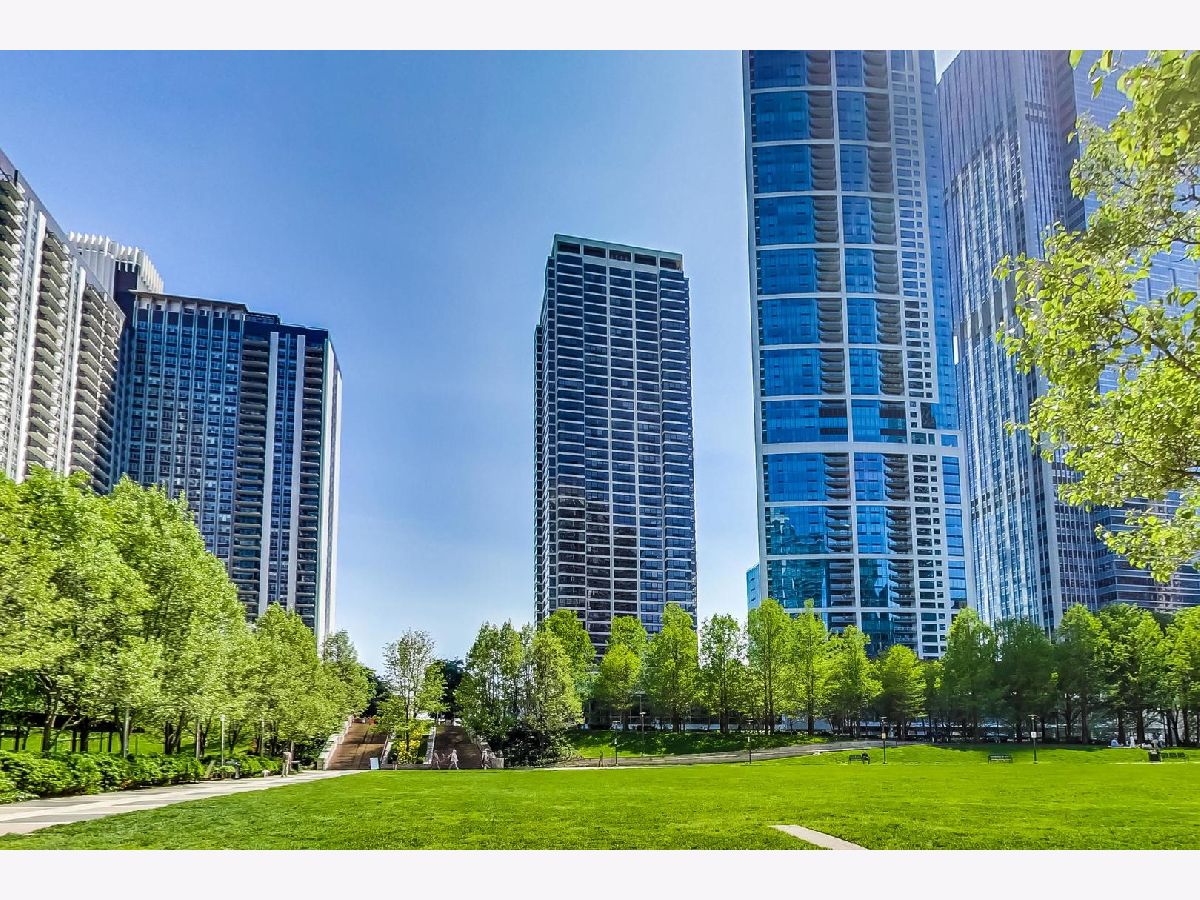  For Sale Chicago Illinois, 360 Randolph Street