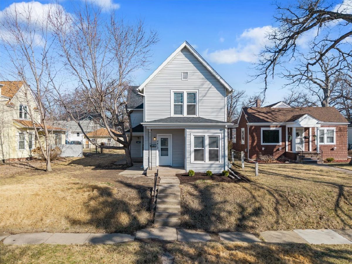  For Sale Moline Illinois, 2413 11th Avenue A
