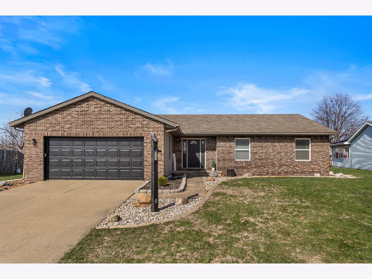  For Sale Champaign Illinois, 509 Crestwood Drive