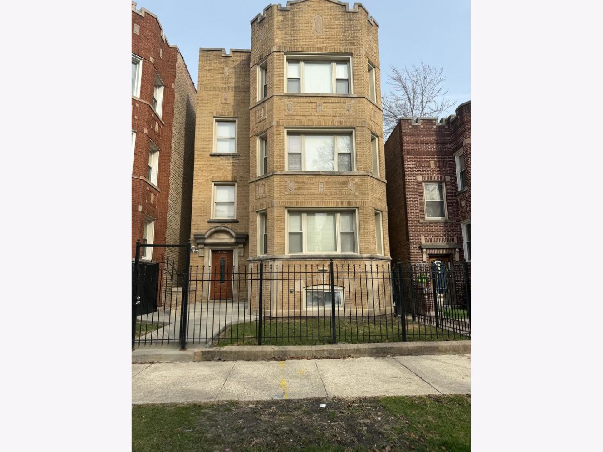  For Sale Chicago Illinois, 7829 Winchester Avenue