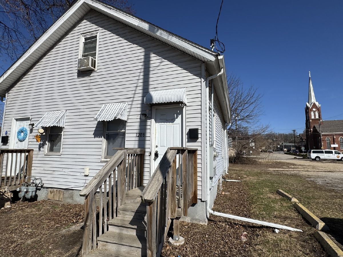  For Rent Davenport Iowa, 1208 5th