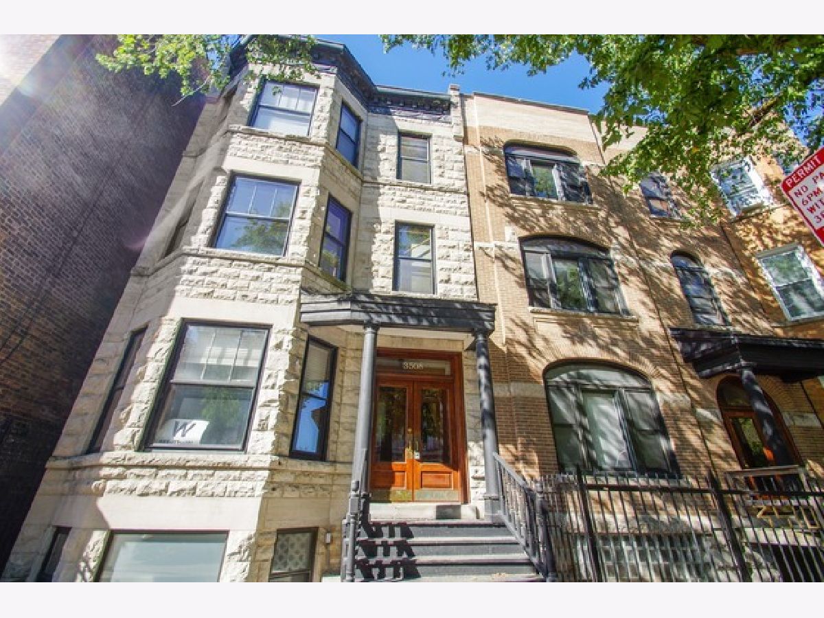  Rented Chicago Illinois, 3508 Sheffield