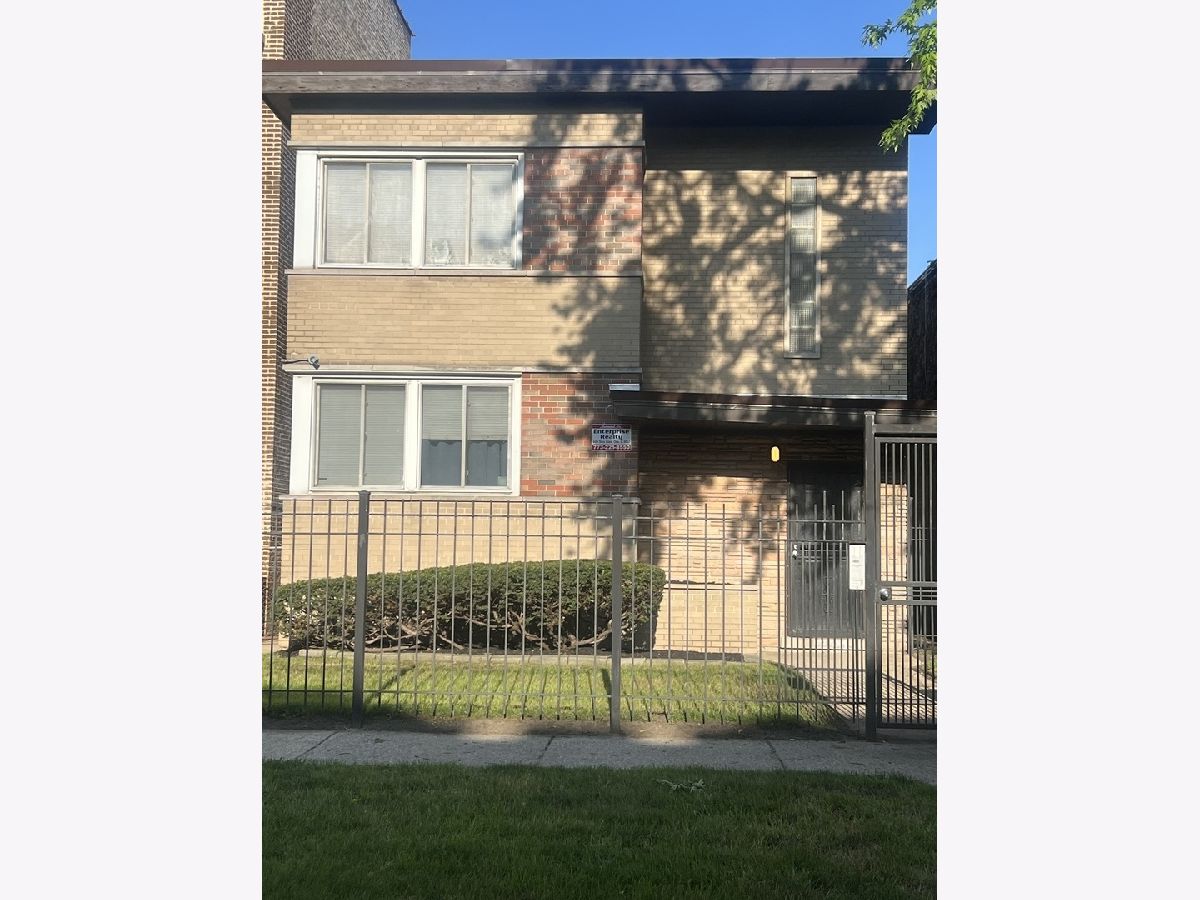  For Rent Chicago Illinois, 8235 Vernon