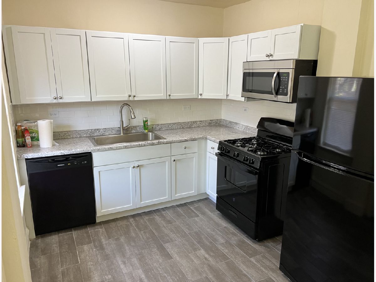  For Rent Chicago Illinois, 5005 Newport