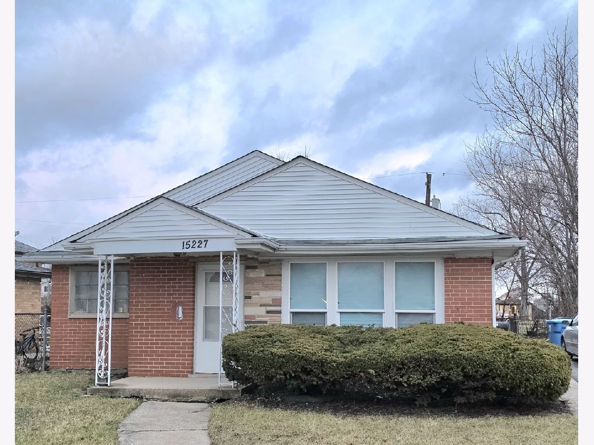  For Rent Phoenix Illinois, 15227 5th