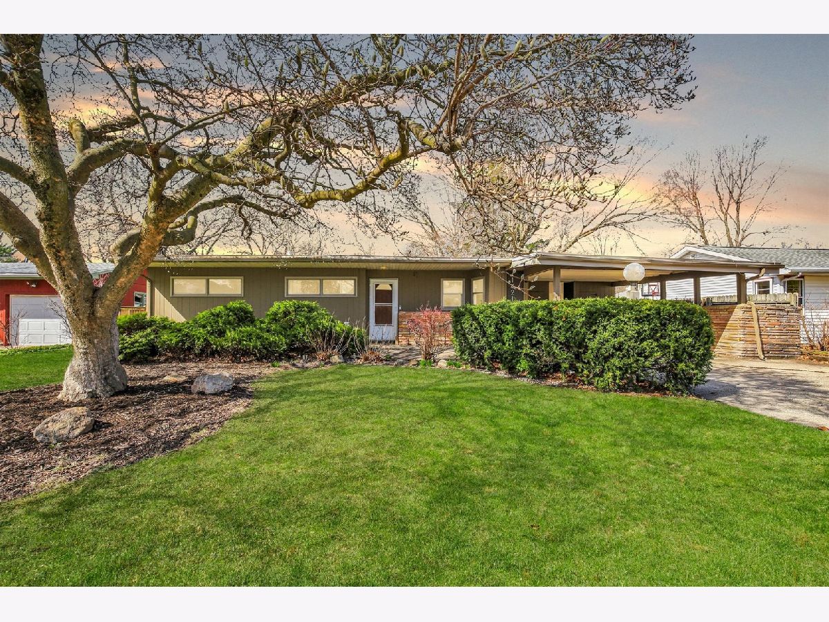  For Sale Champaign Illinois, 1421 Cambridge Drive