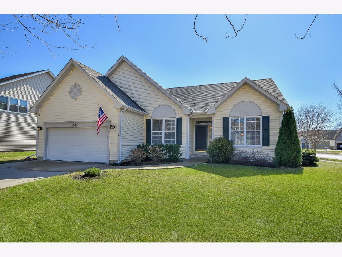  For Sale Aurora Illinois, 3001 Solitude Lane