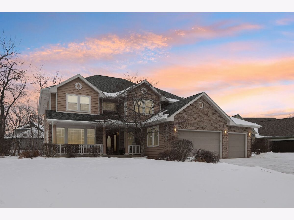  For Sale Lake Geneva Wisconsin, 1274 Gullane Court