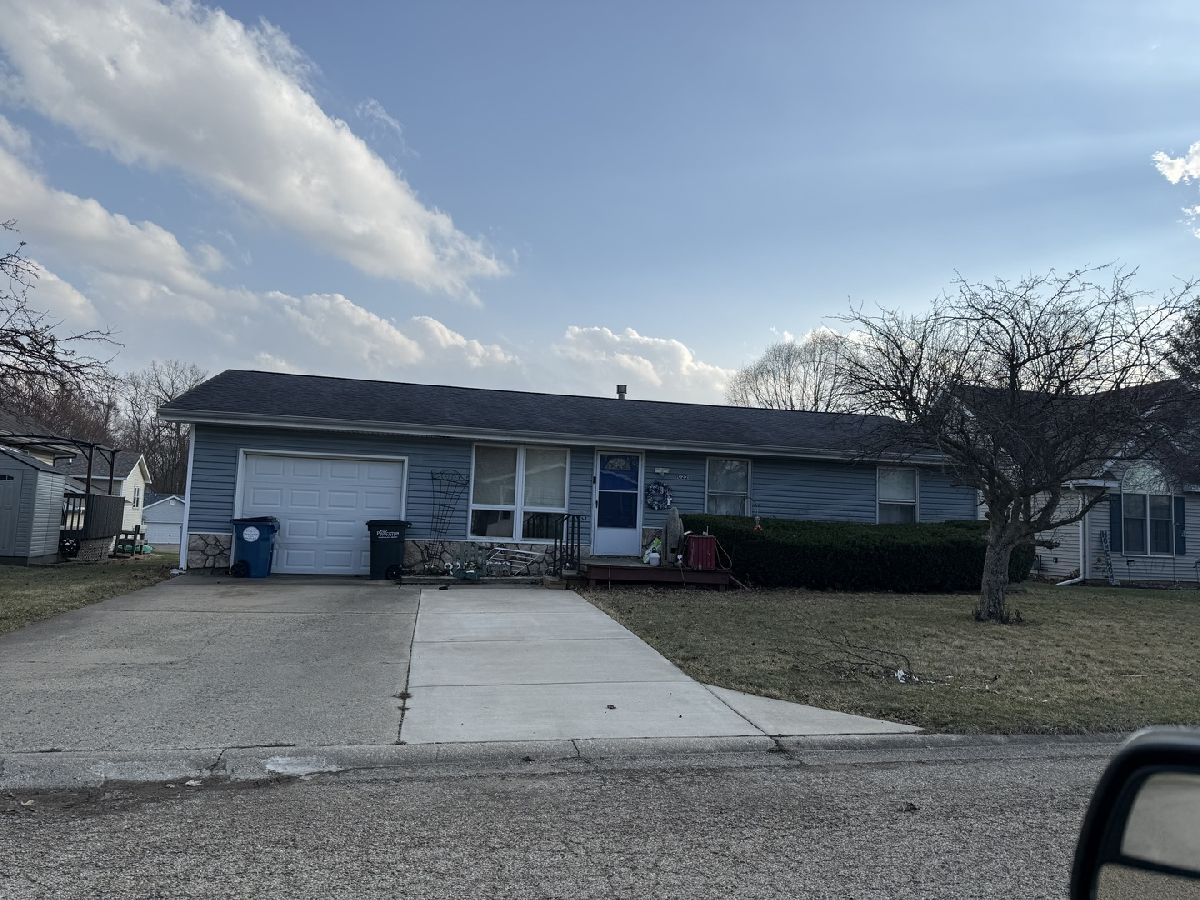  For Sale Princeton Illinois, 1022 Jacqualine Lane