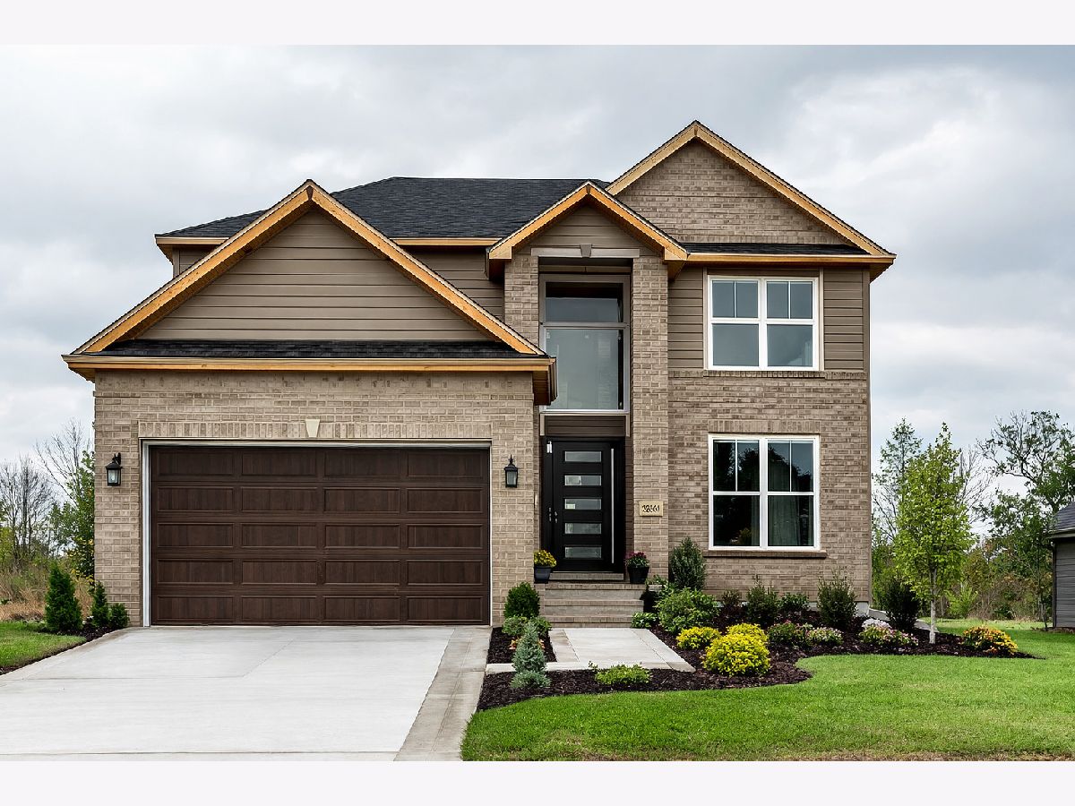  For Sale Lynwood Illinois, 20801 Elwood Street