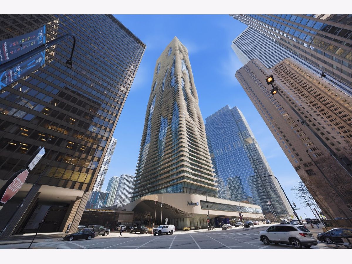  For Sale Chicago Illinois, 225 Columbus Drive