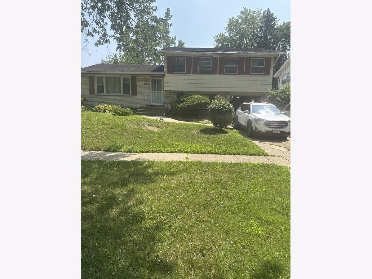  For Sale Hazel Crest Illinois, 3509 Birchwood Drive