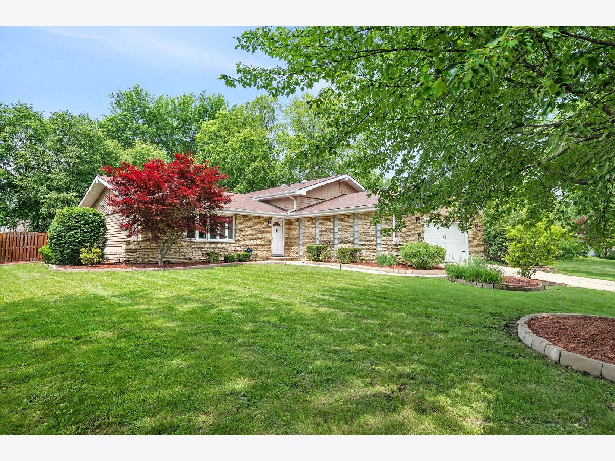  For Sale Morris Illinois, 1810 Jana Lane