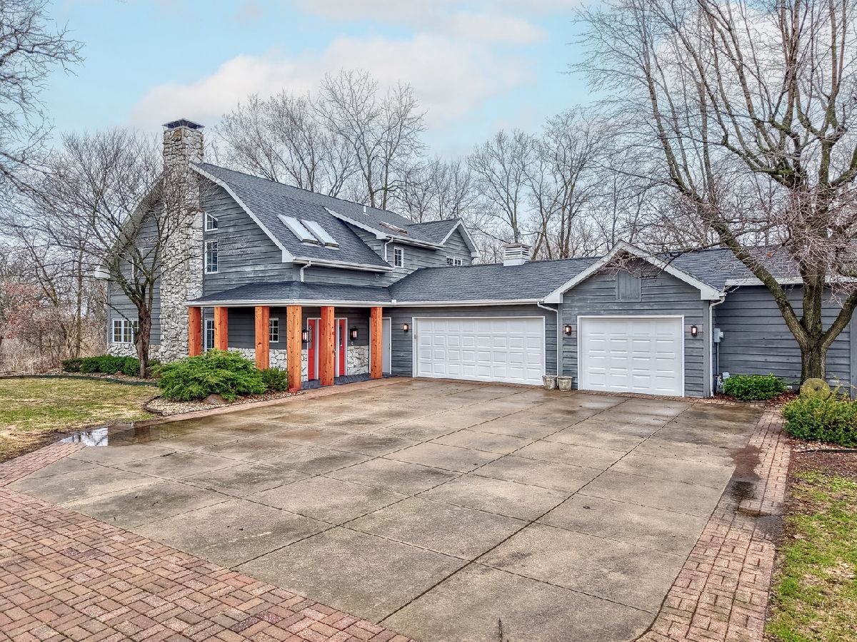  For Sale Ottawa Illinois, 1631 Timber Lane