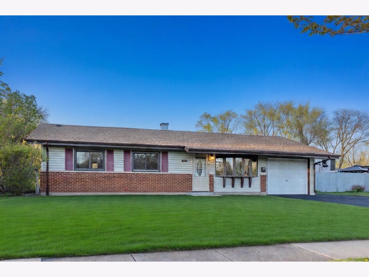  For Sale Hoffman Estates Illinois, 520 Glendale Lane