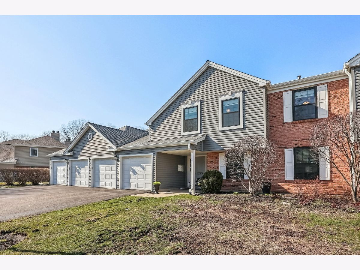 Condos & Townhomes Sold Highlake Winfield Illinois, 0N150 Windermere