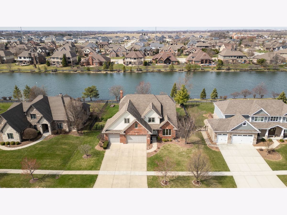  For Sale New Lenox Illinois, 2067 Edgeview Drive