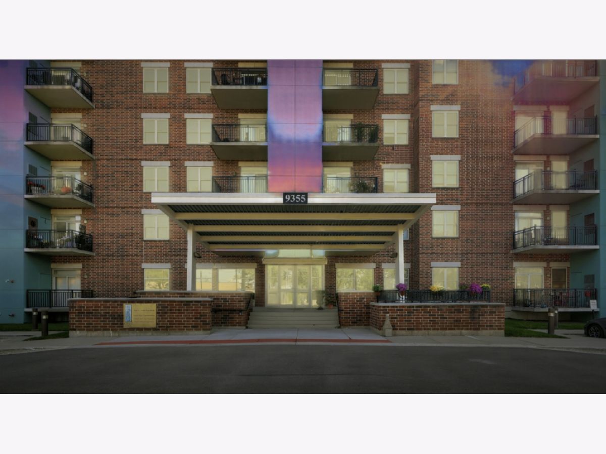  For Sale Schiller Park Illinois, 9355 Irving Park Road