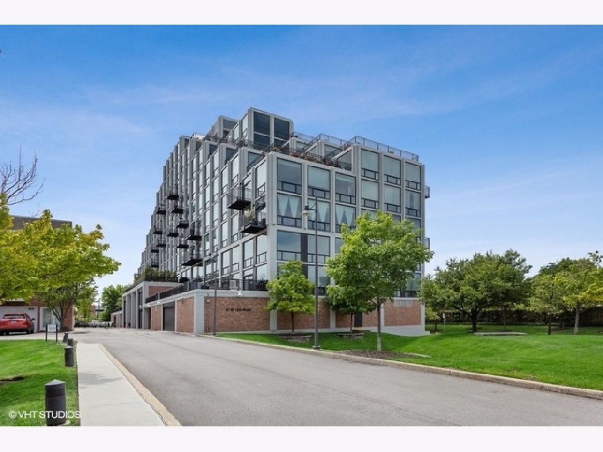  Rented Chicago Illinois, 61 15th