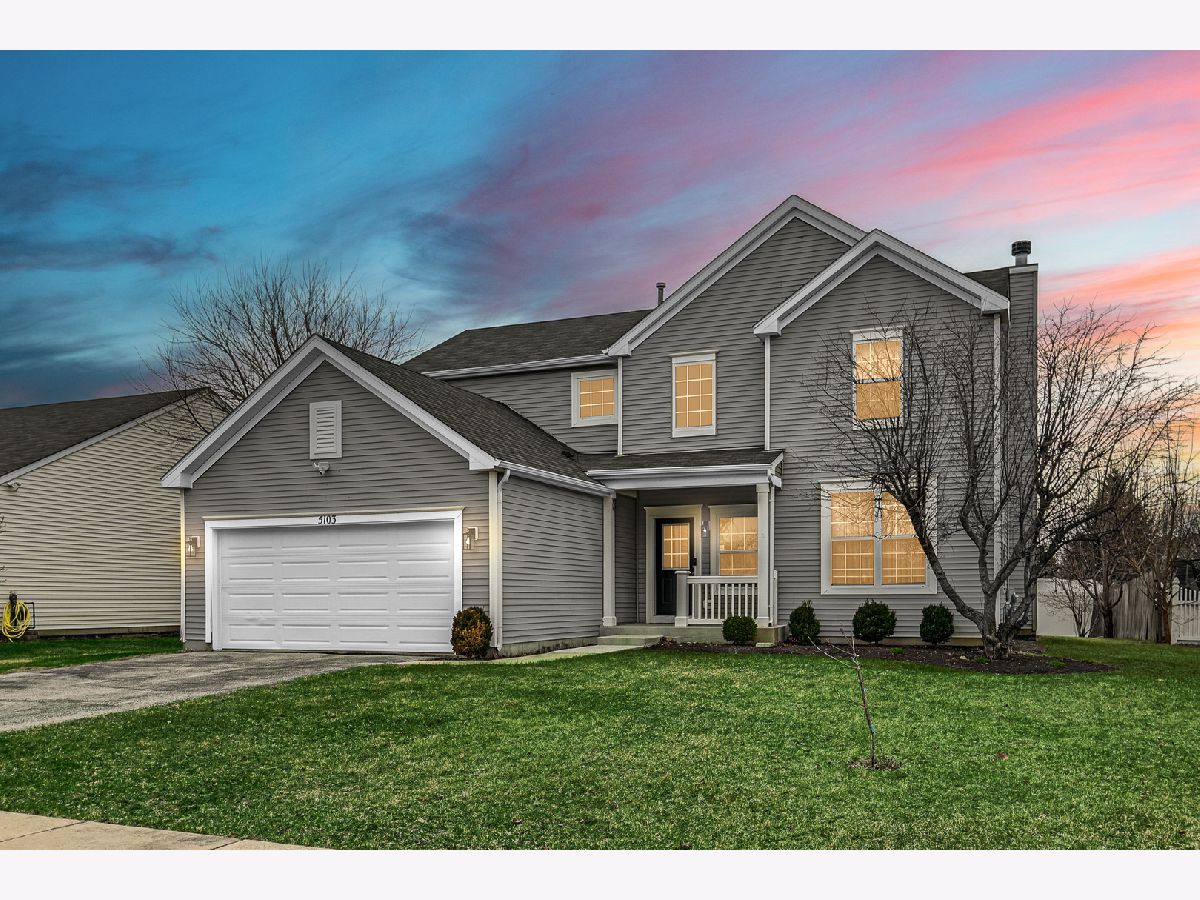 Townhomes & Condos & Homes For Rent Hampton Glen Plainfield Illinois, 5103 Gardiner Glenn