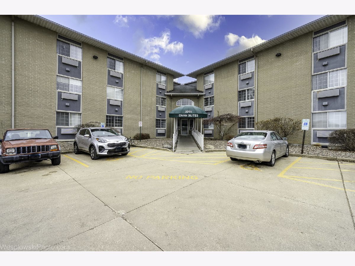  For Rent Waukegan Illinois, 3305 Sunset