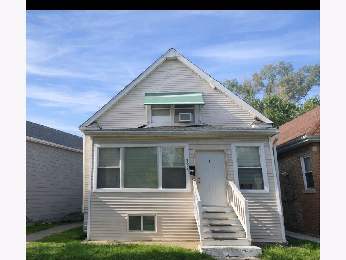  For Sale Chicago Illinois, 2046 Narragansett Avenue