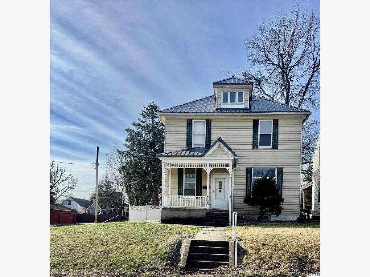 For Sale Quincy Illinois, 1430 College