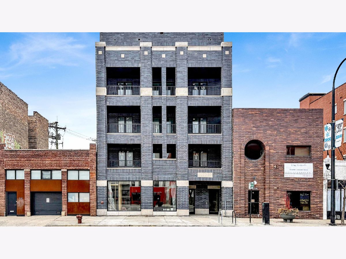  For Sale Chicago Illinois, 5630 Broadway Street