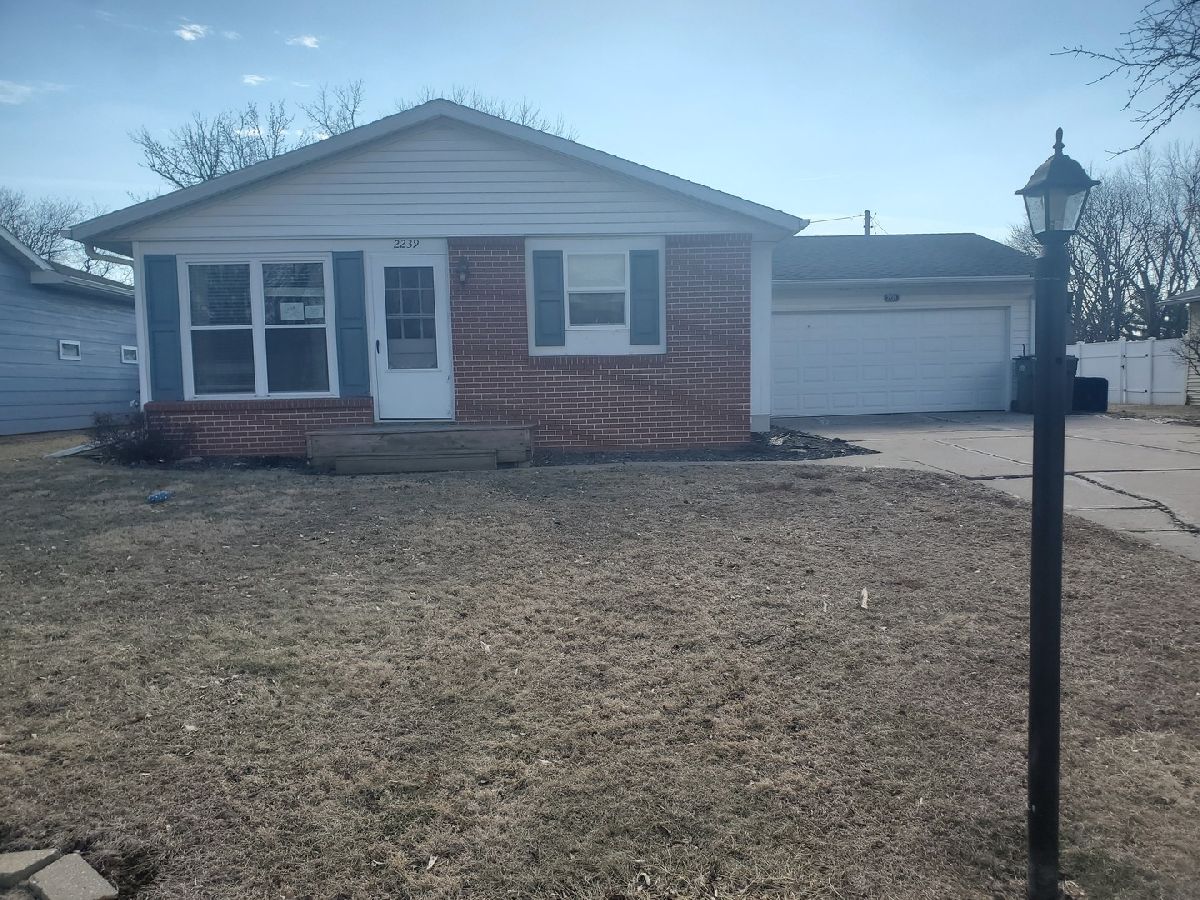  Sold Clinton Iowa, 2239 13th