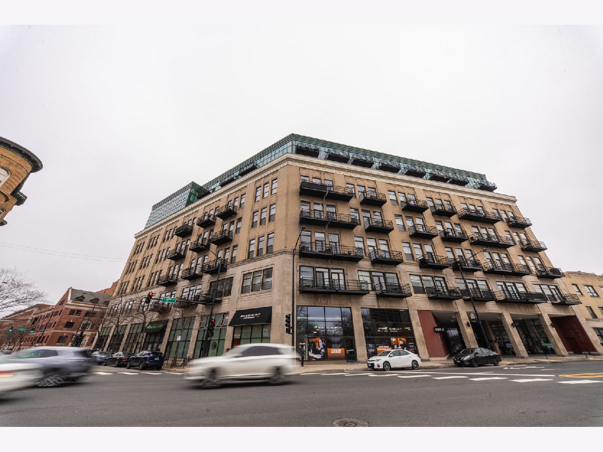  For Sale Chicago Illinois, 1645 Ogden Avenue