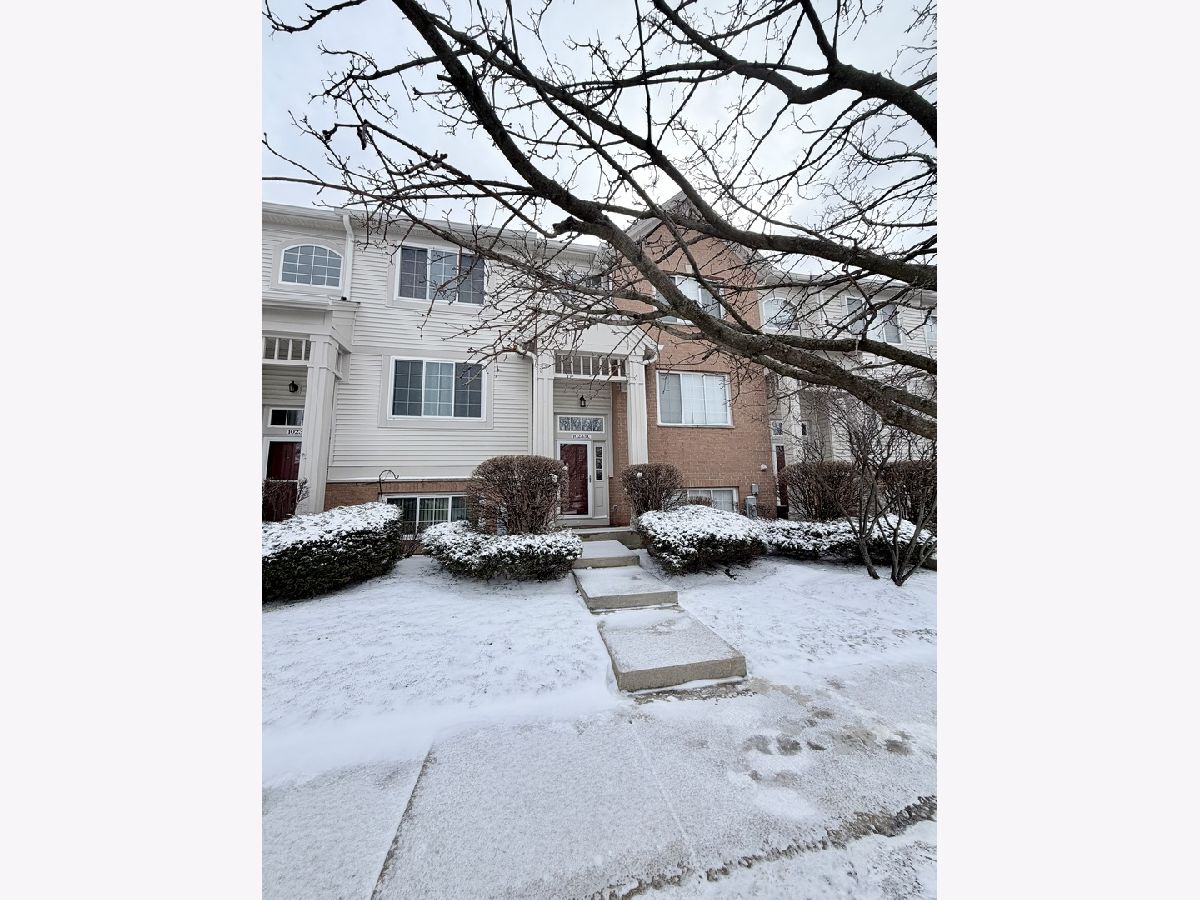  For Rent Bridgeview Illinois, 10233 Concord