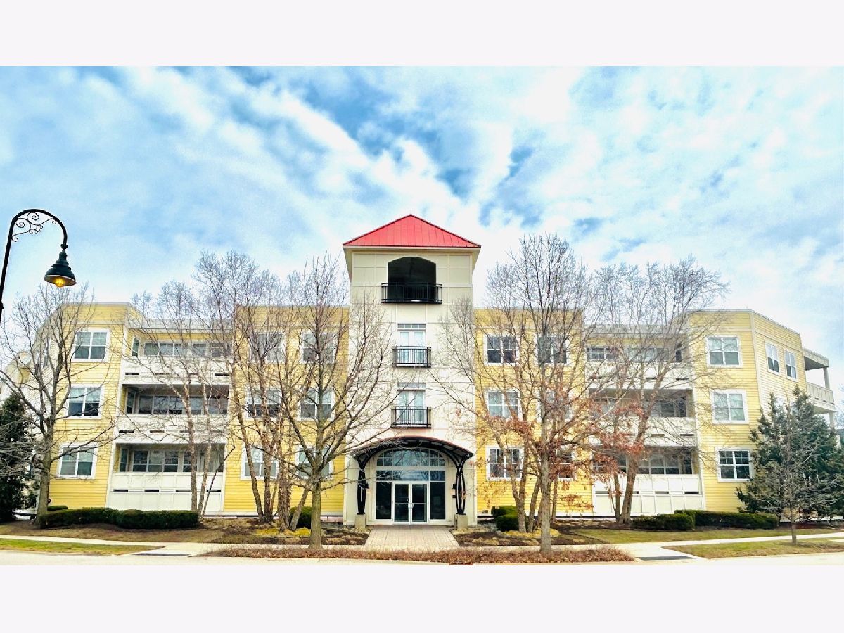 Homes & Condominiums For Sale Prairie Crossing Grayslake Illinois, 977 Harris Road