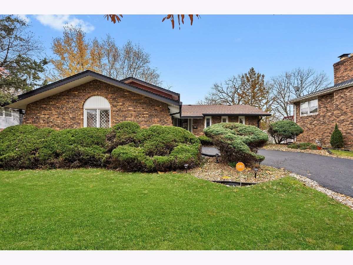  For Sale Homewood Illinois, 17731 Larkspur Lane