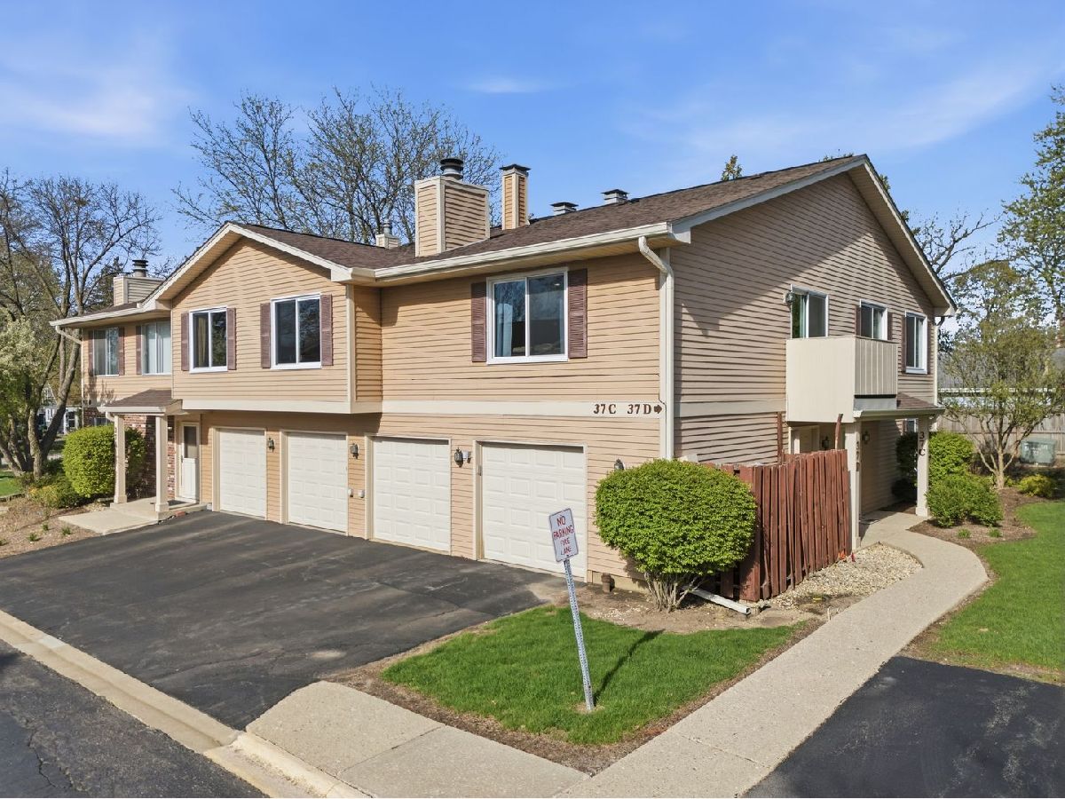  For Sale Lombard Illinois, 37 Hickory Street