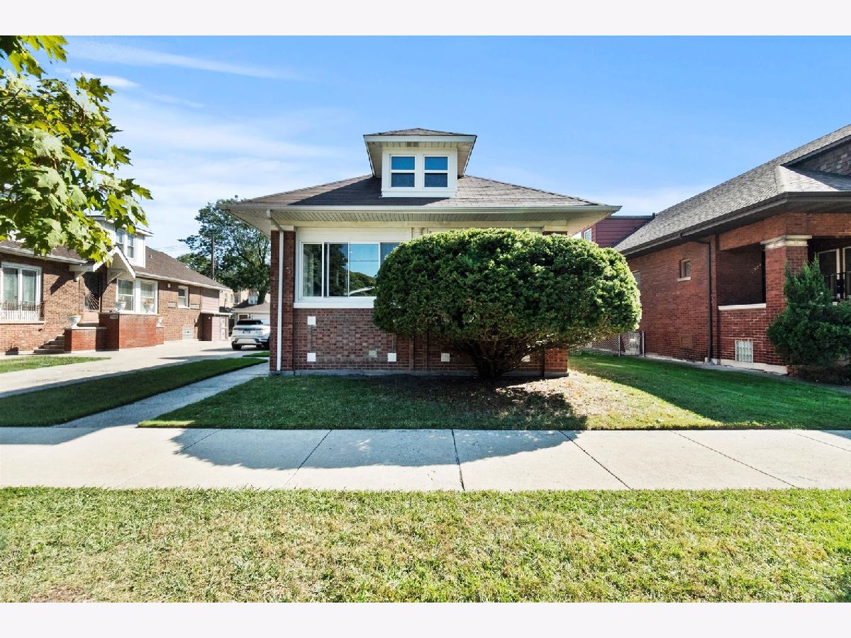  For Sale Chicago Illinois, 7937 Luella Avenue