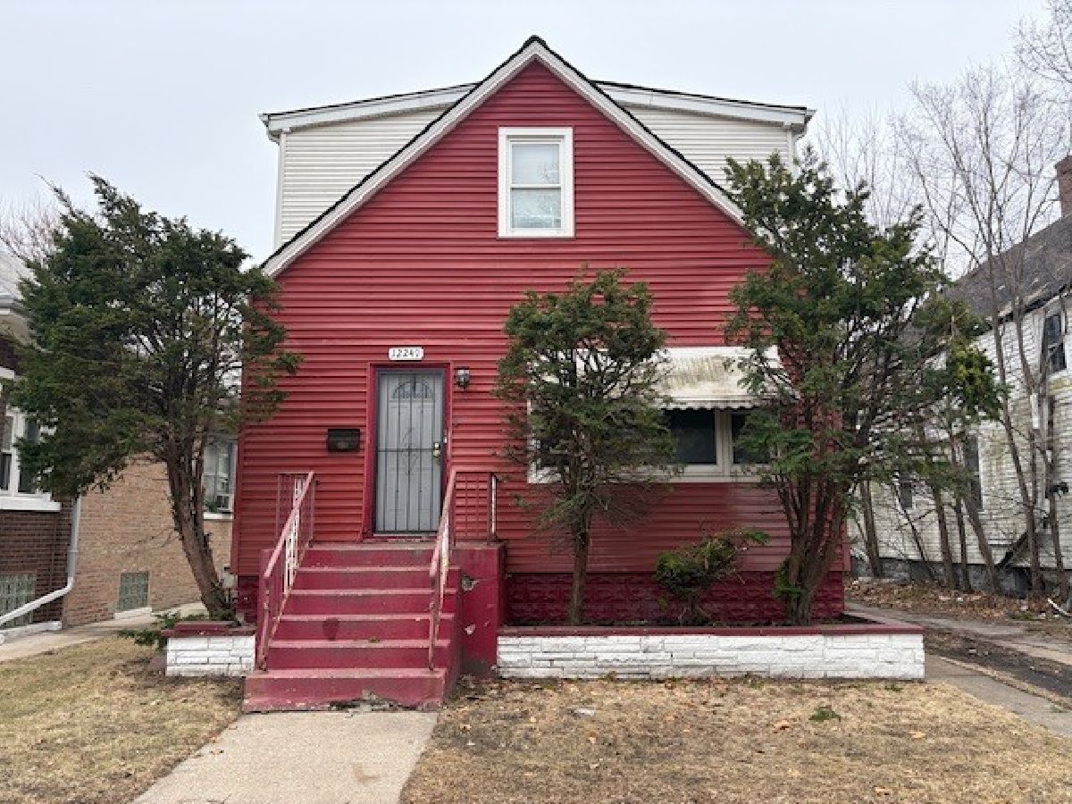  For Sale Chicago Illinois, 12249 Parnell Avenue