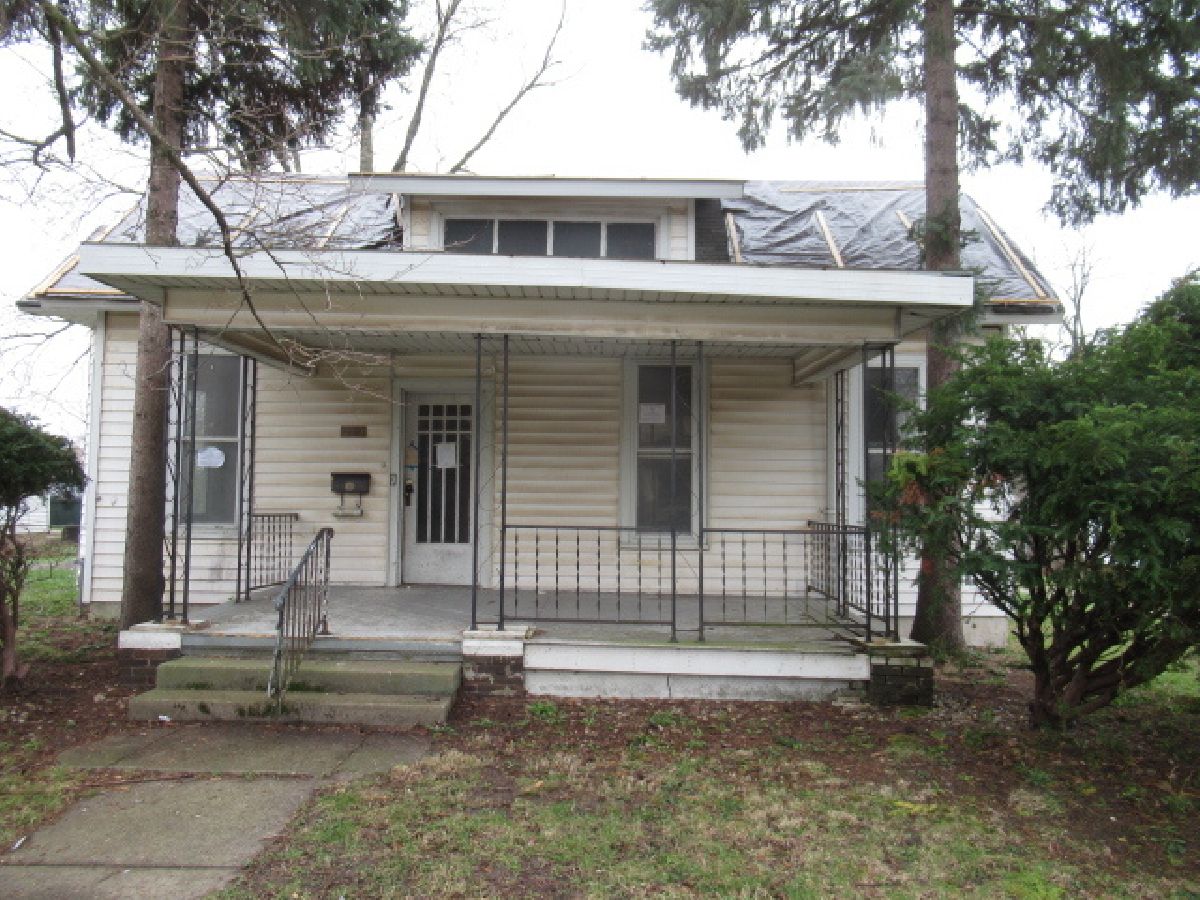  For Sale Paris Illinois, 212 Crawford Street