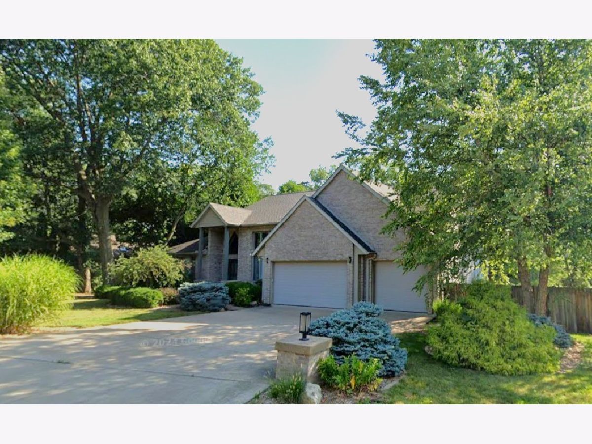  For Sale Moline Illinois, 2710 8th Street Court