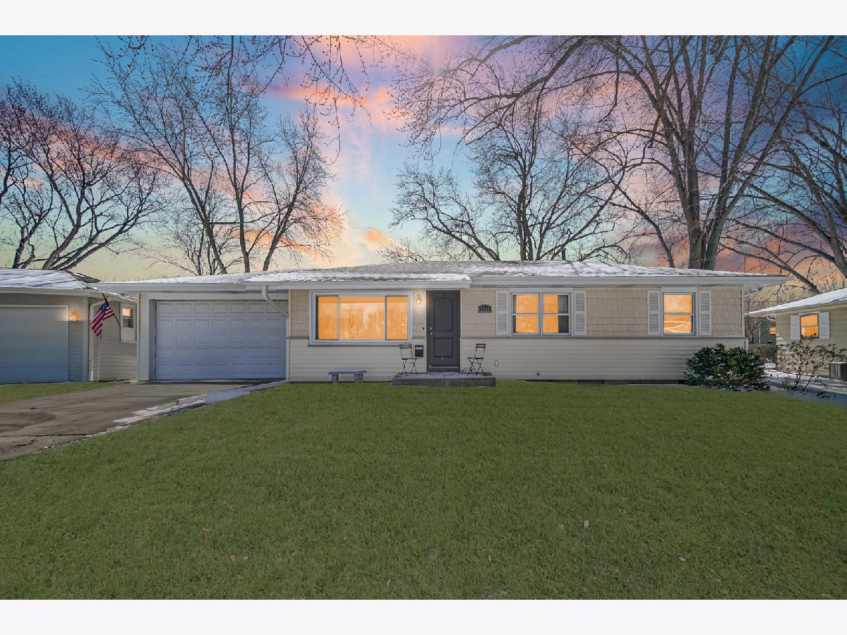  Sold Aurora Illinois, 1930 Richard