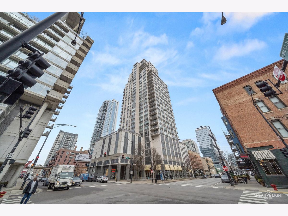  Sold Chicago Illinois, 200 Grand