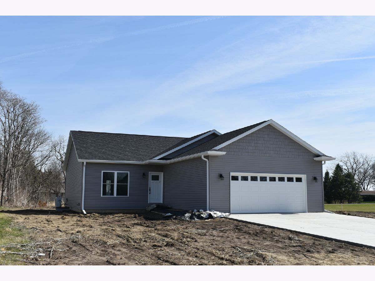  For Sale El Paso Illinois, 225 Pine Street