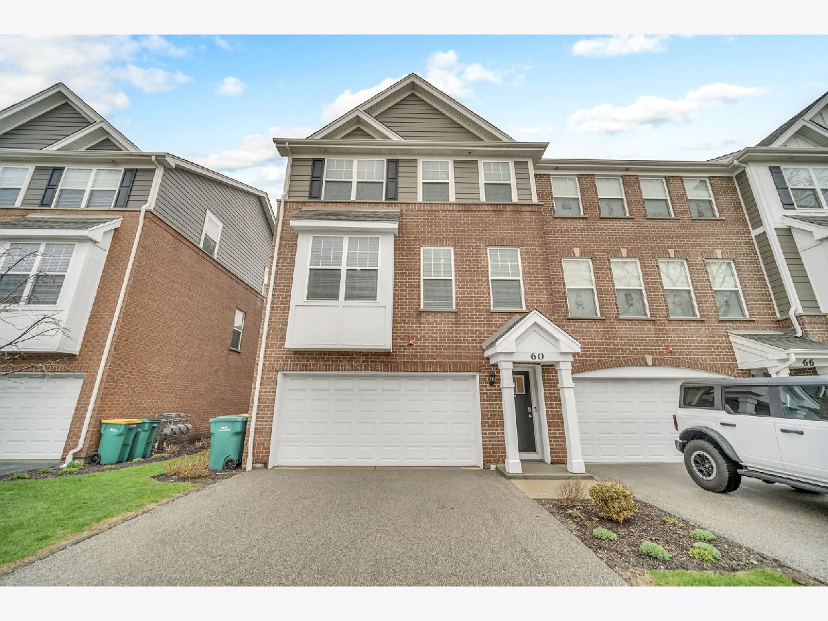  For Sale Wheeling Illinois, 60 Grey Wolf Drive