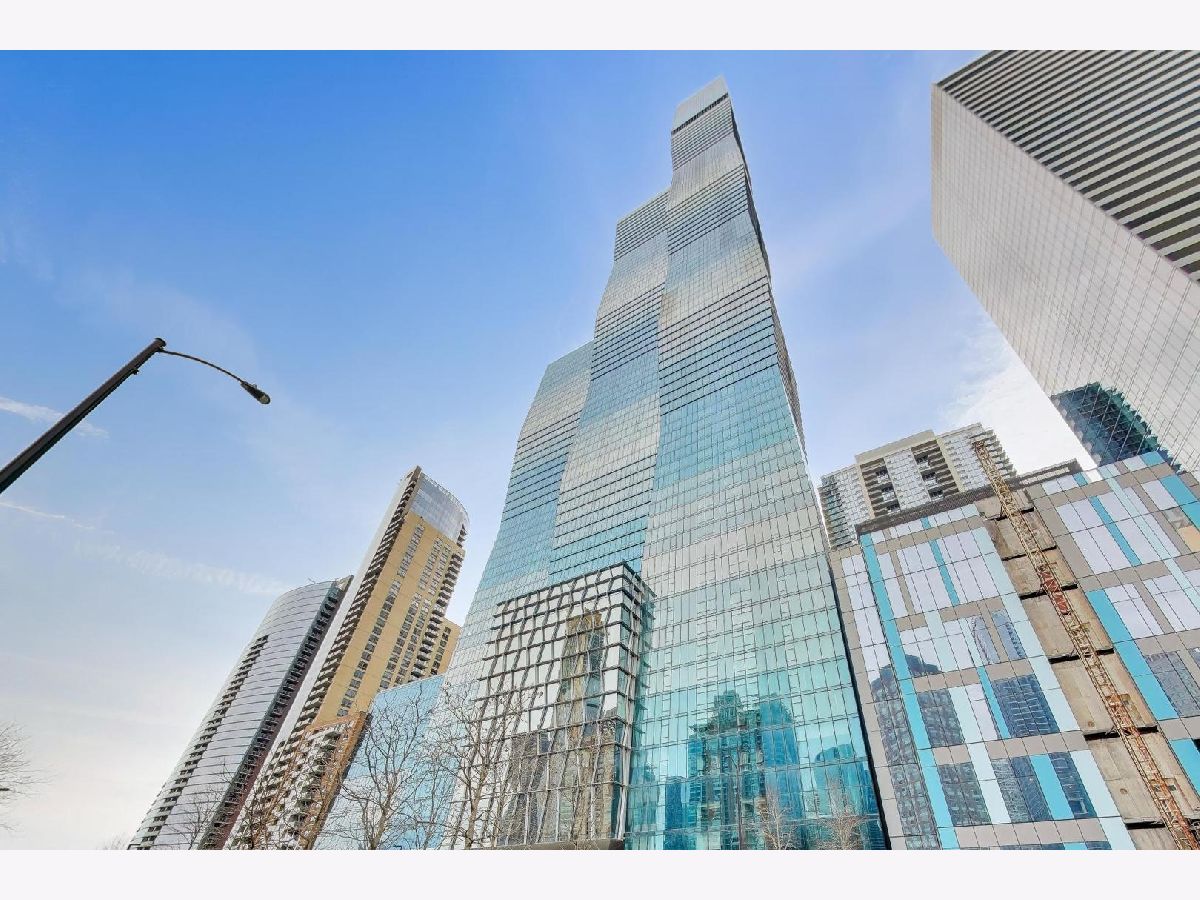  For Sale Chicago Illinois, 363 Wacker Drive
